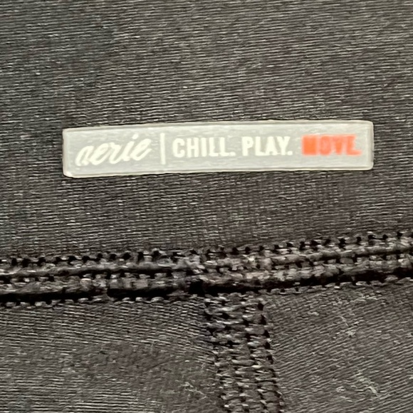 Aerie Chill. Play. Move. Black Mesh Panel Leggings - Size M - Picture 10 of 12